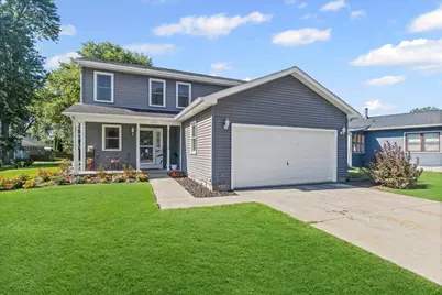 11611 Becky Lee, Huntley, IL 60142 - Photo 1