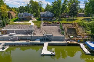 813 Lake Holiday Dr, Lake Holiday, IL 60548 - Photo 1