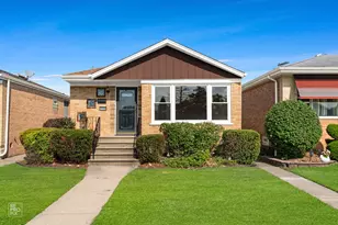 4733 S Kenneth Ave, Chicago, IL 60632 - Photo 1