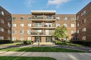 9445 Kenton Ave, Skokie, IL 60076 - Photo 1