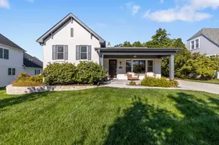 5726 Carpenter St, Downers Grove, IL 60516 - Photo 1