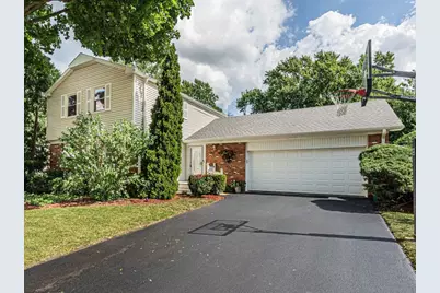 390 Springside Lane, Buffalo Grove, IL 60089 - Photo 1