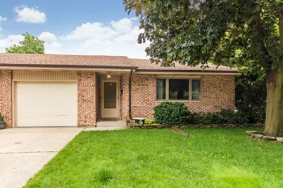 829 Horseshoe Drive, Joliet, IL 60435 - Photo 1