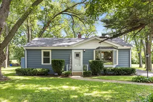 1N321 Morse St, Carol Stream, IL 60188 - Photo 1