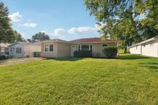 210 W South St, Elwood, IL 60421 - Photo 1
