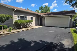 17781 Princeton Ln, Country Club Hills, IL 60478 - Photo 1