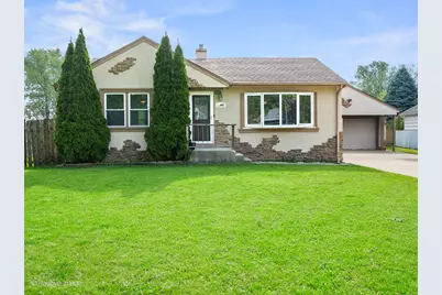 667 N Lombard Avenue, Lombard, IL 60148 - Photo 1