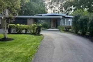 820 Western Ave, Flossmoor, IL 60422 - Photo 1