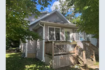 1260 E Bluff Street, Marseilles, IL 61341 - Photo 1