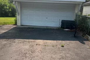 2713 Wilke Rd, Rolling Meadows, IL 60008 - Photo 8