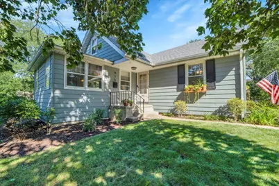 915 N Eagle Street, Naperville, IL 60563 - Photo 1