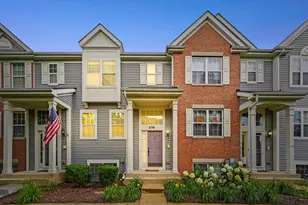 896 Clover Ln, Pingree Grove, IL 60140 - Photo 1