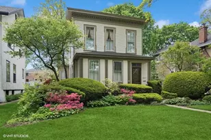 2210 Hartzell St, Evanston, IL 60201 - Photo 1