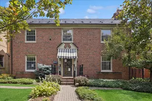 9123 S Leavitt St, Chicago, IL 60643 - Photo 1