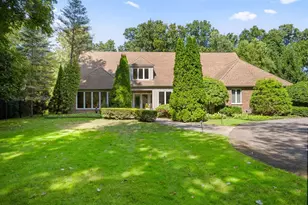 43 Indian Hill Road, Winnetka, IL 60093 - Photo 1