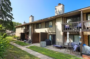 85 Woodhills Bay Rd, Fox Lake, IL 60020 - Photo 1