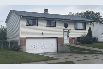 58 E Schubert Avenue, Glendale Heights, IL 60139 - Photo 1