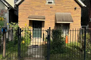 609 N Hamlin Ave, Chicago, IL 60624 - Photo 1