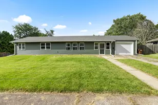 306 W Front St, Mount Morris, IL 61054 - Photo 1