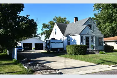 403 E Elm Street, Buckley, IL 60918 - Photo 1