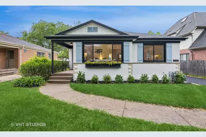 928 S Monroe Street, Hinsdale, IL 60521 - Photo 1