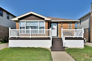 11038 S Lawndale Ave, Chicago, IL 60655 - Photo 1