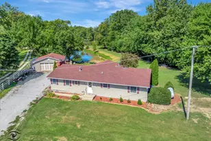 4248 S Youth Camp Rd, Saint Anne, IL 60964 - Photo 1