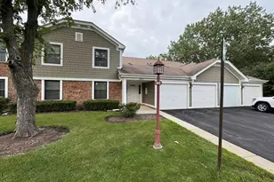 263 Driftwood Ln, Schaumburg, IL 60193 - Photo 1