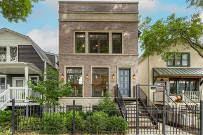 2418 W Pensacola Avenue, Chicago, IL 60618 - Photo 1