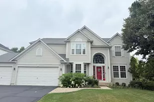 36688 N Yew Tree Dr, Lake Villa, IL 60046 - Photo 1