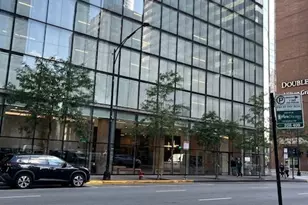 600 N Fairbanks Ct, Chicago, IL 60611 - Photo 1