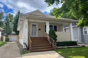 241 Warren St, Calumet City, IL 60409 - Photo 1