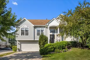 1496 Smythe Ct, Gurnee, IL 60031 - Photo 1