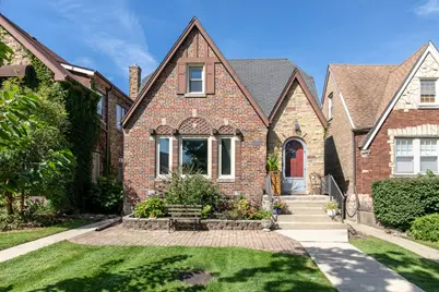 1710 N Newland Avenue, Chicago, IL 60707 - Photo 1