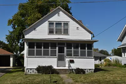 149 W Main Street, El Paso, IL 61738 - Photo 1