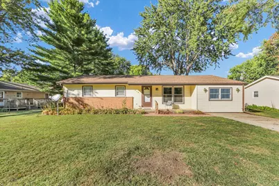 614 E Larmon Street, Tolono, IL 61880 - Photo 1