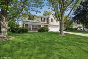 370 Hobble Bush Dr, Lake Zurich, IL 60047 - Photo 1