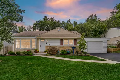 338 Maple Street, Glen Ellyn, IL 60137 - Photo 1