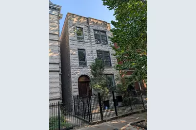 902 W Newport Avenue, Chicago, IL 60657 - Photo 1