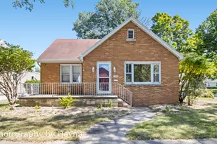 1396 S 6th Ave, Kankakee, IL 60901 - Photo 1