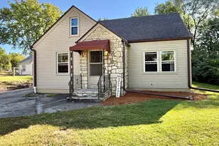 2816 20th St, Rockford, IL 61109 - Photo 1