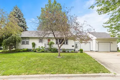 311 S Cleveland Avenue, Bradley, IL 60915 - Photo 1