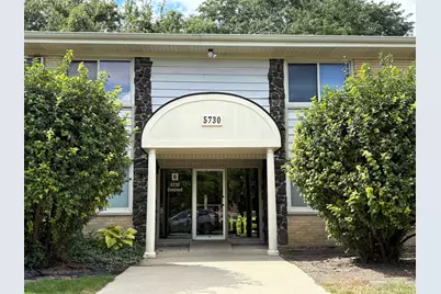 5730 Concord Lane #3, Clarendon Hills, IL 60514 - Photo 1