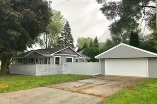 1309 Kenmore Ave, Round Lake Beach, IL 60073 - Photo 1