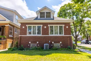 5759 W Pensacola Ave, Chicago, IL 60634 - Photo 1