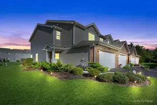 1129 Amber Dr, Cary, IL 60013 - Photo 1