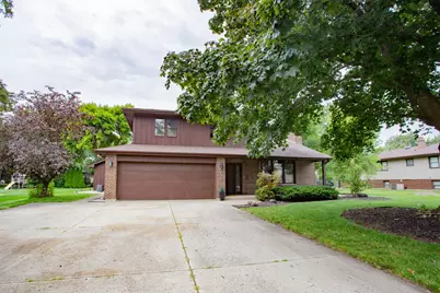 258 Thrasher Street, Bloomingdale, IL 60108 - Photo 1