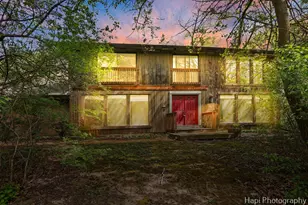 24570 W Middle Frk Rd, Barrington, IL 60010 - Photo 1