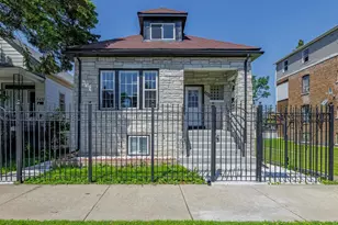 8430 S Manistee Ave, Chicago, IL 60617 - Photo 1