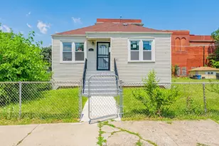 58 W 118th St, Chicago, IL 60628 - Photo 1